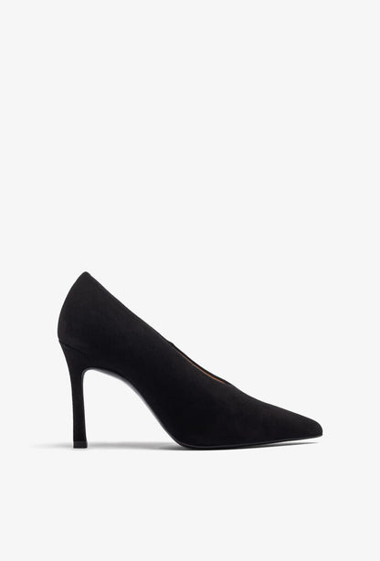 Black Pointed Toe Suede Pumps