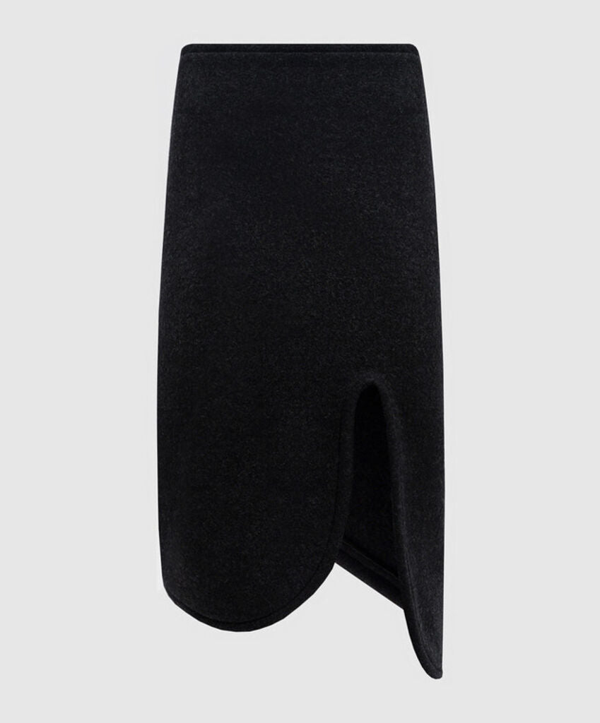 Elegant Black Knit Midi Skirt with Unique Cut