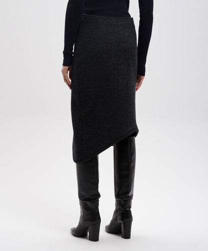 Elegant Black Knit Midi Skirt with Unique Cut