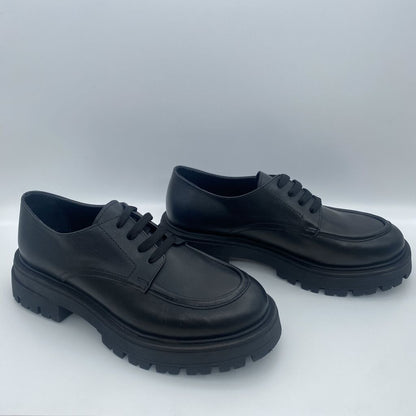 Black Leather Classic Lace-Up Shoes with Chunky Sole