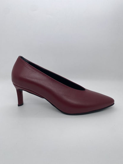 Burgundy Matte Finish Heeled Pumps with Pointed Toe