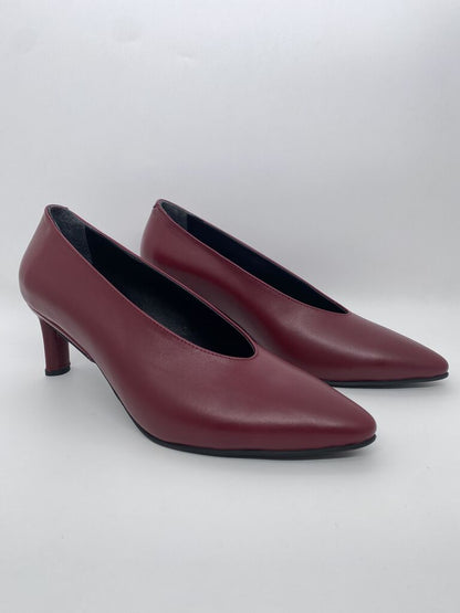 Burgundy Matte Finish Heeled Pumps with Pointed Toe