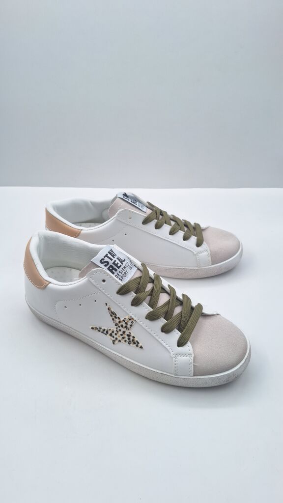 White Leather Sneakers with Star Detail