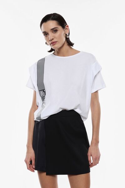 White Cotton Tee with Vertical Stripe Detail