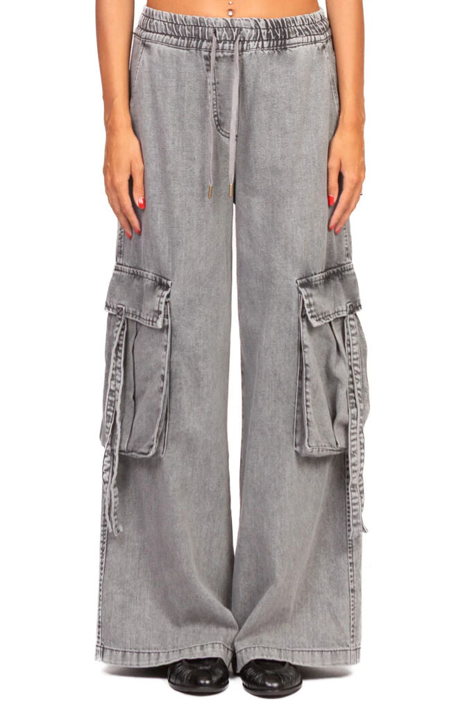 Gray Denim Cargo Pants with Wide Legs