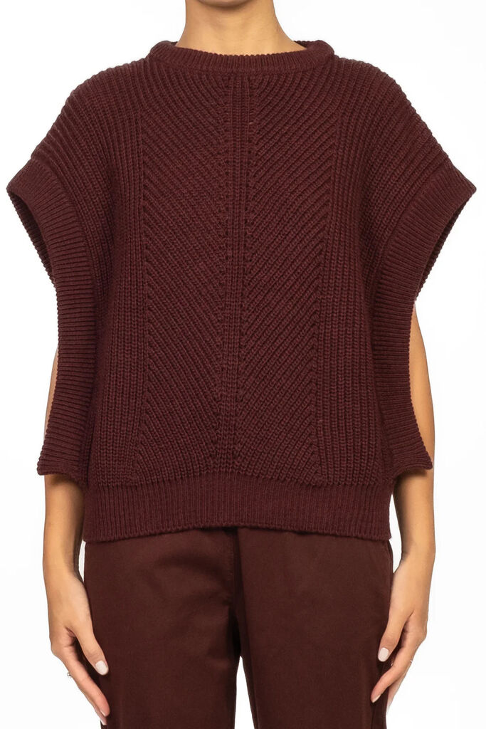Burgundy Knit Sleeveless Sweater with Side Slits