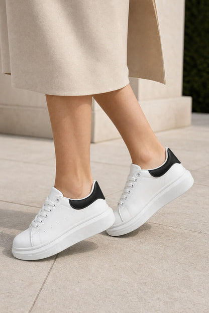 Sneaker - WHI/BLK