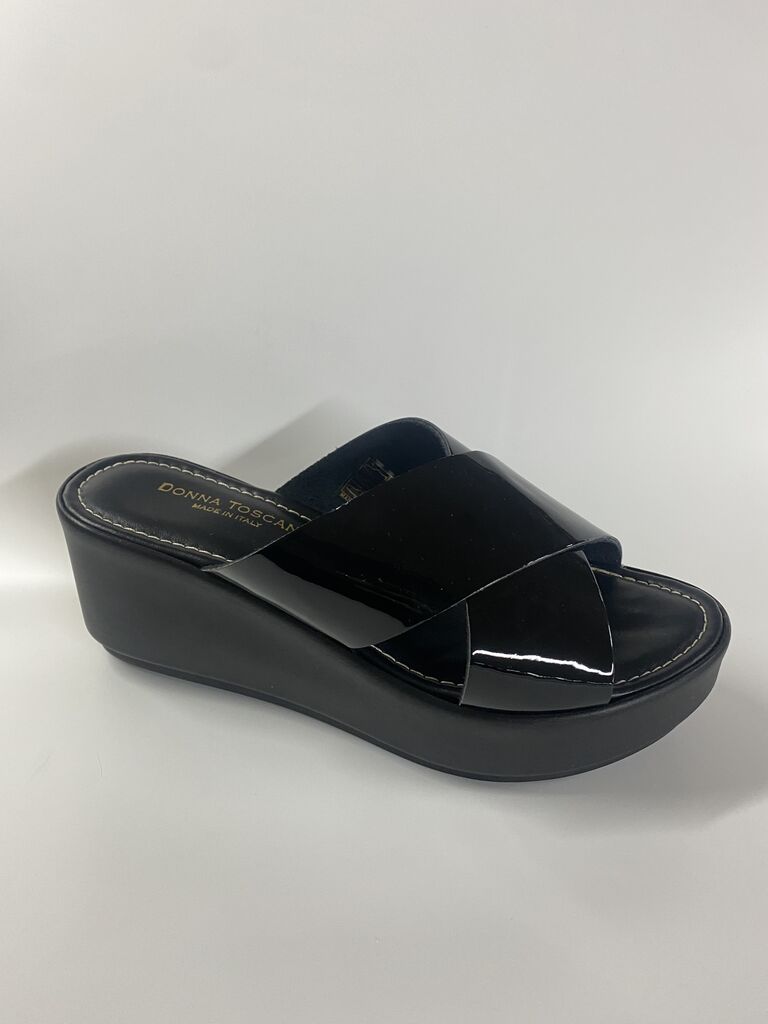 Heeled Mule Open-Toe Vernice NERO