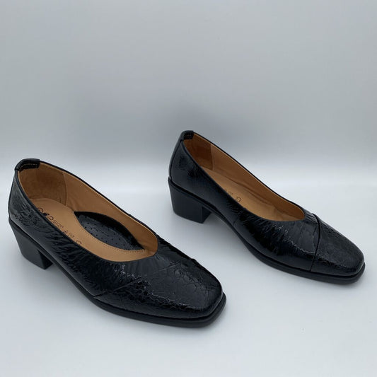 Black Embossed Low Heel Pumps