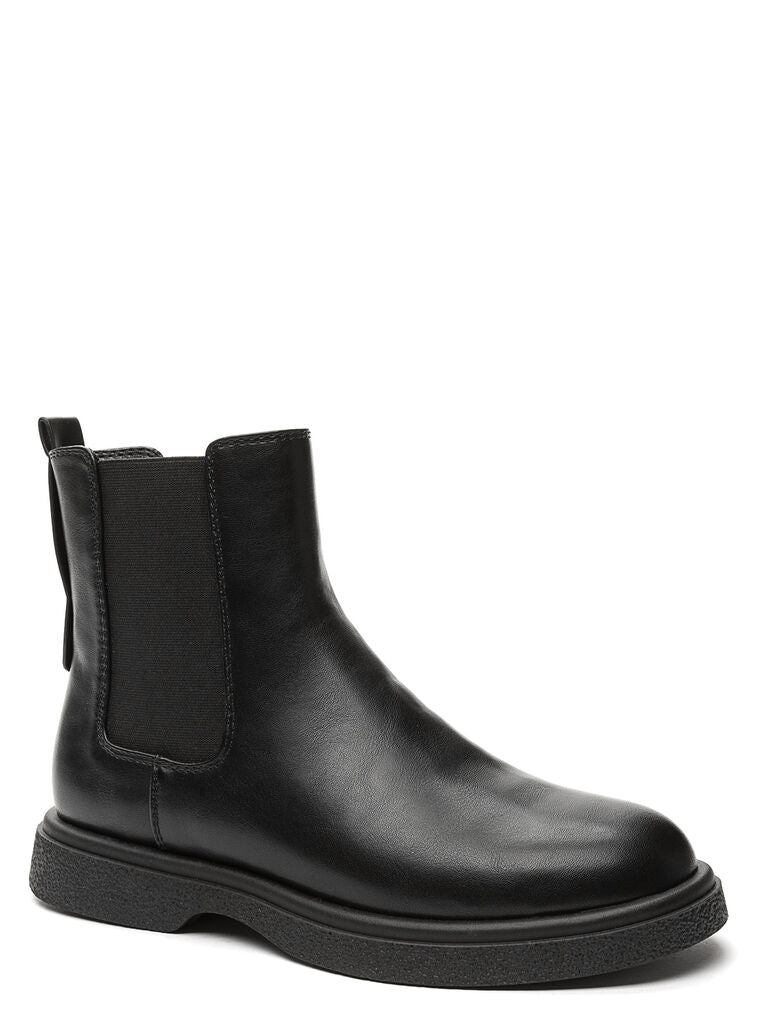 Black Leather Chelsea Boot