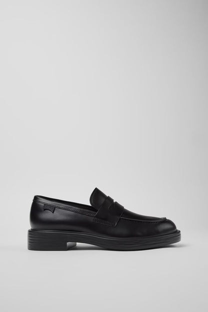 Black Loafer with Modern Silhouette