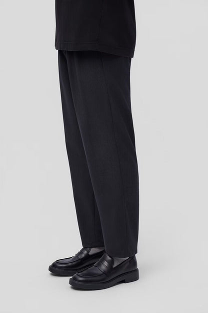 Black Loafer with Modern Silhouette