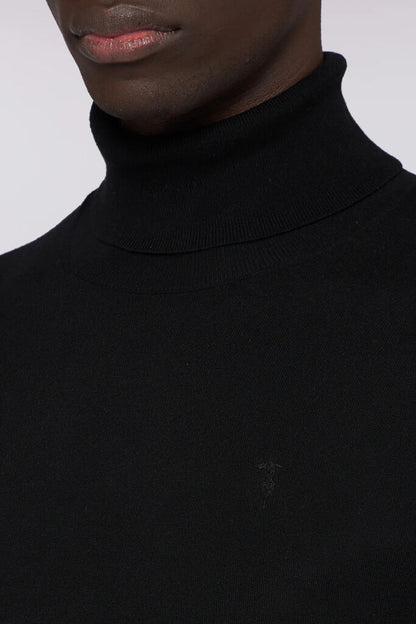 Black Knit Turtleneck Sweater with Long Sleeves