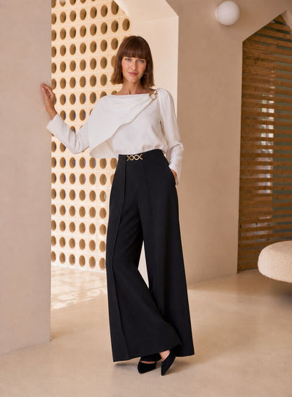 BLOUSE AND TROUSERS Unique BLANCO