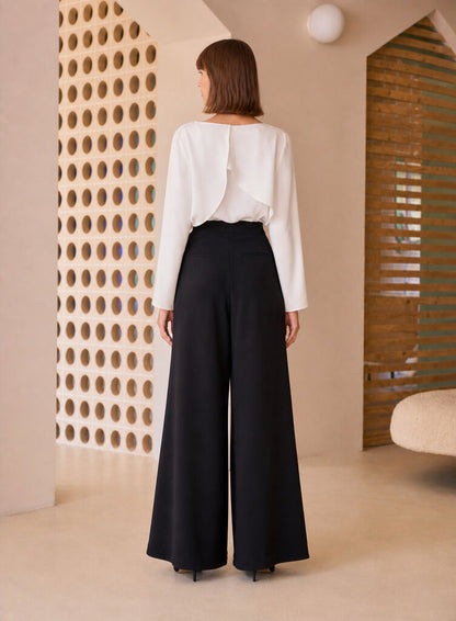 BLOUSE AND TROUSERS Unique BLANCO