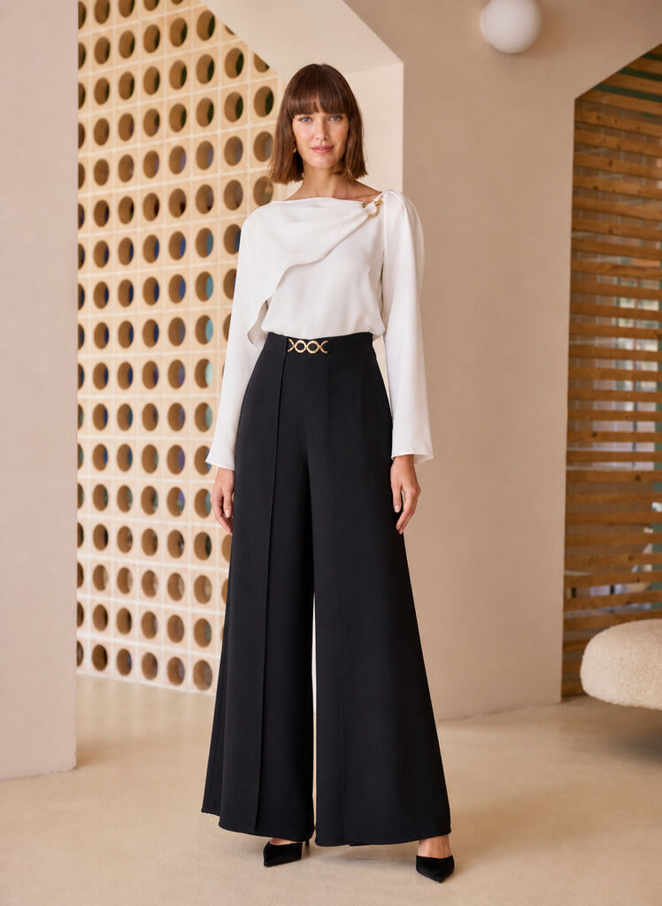 BLOUSE AND TROUSERS Unique BLANCO