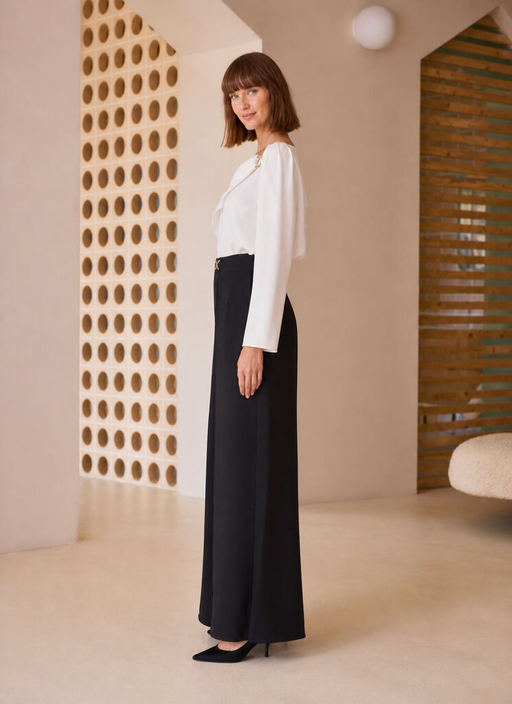 BLOUSE AND TROUSERS Unique BLANCO
