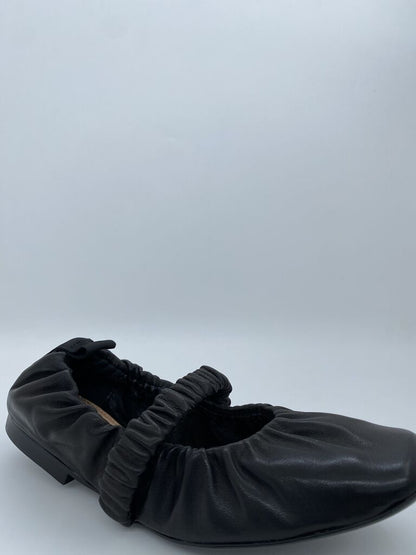 Black Elastic Flats with Gathered Details