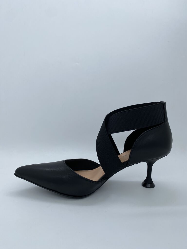 Black Crisscross Strap Heels with Unique Heel