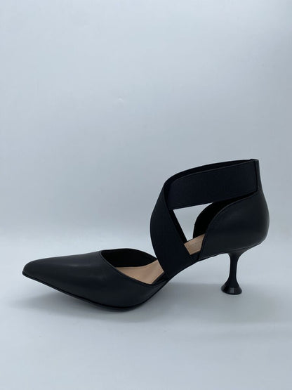 Black Crisscross Strap Heels with Unique Heel