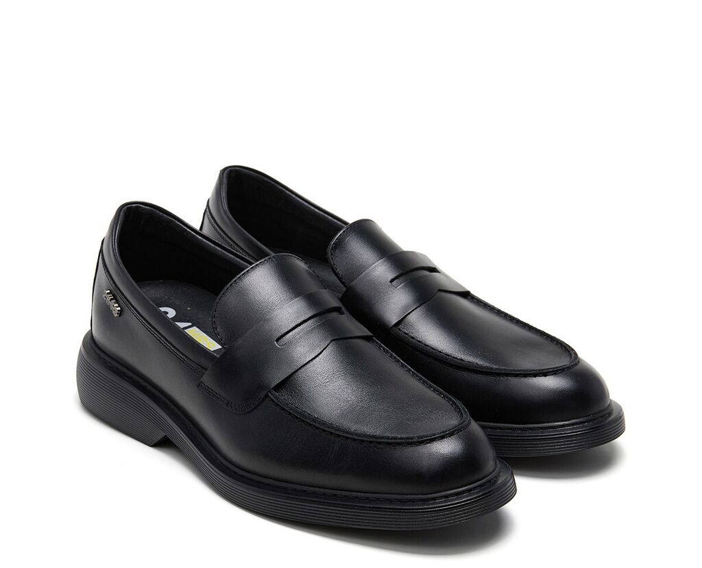 Black Leather Loafers with Cushioned Sole