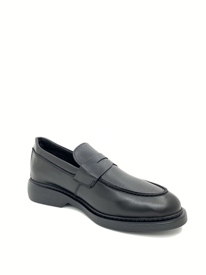 Black Leather Loafers with Cushioned Sole