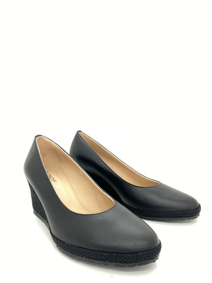 Black Textured Leather Wedge Pump