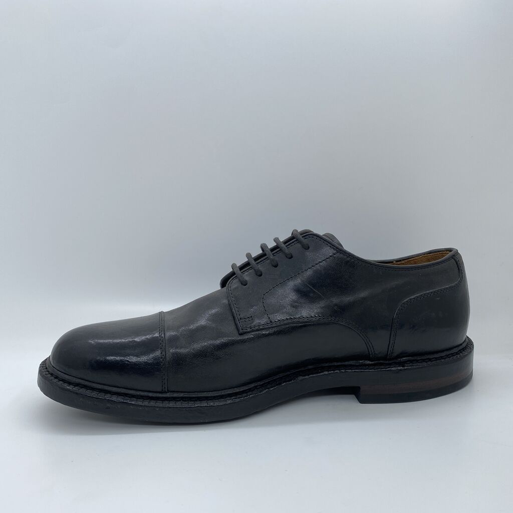 Black Leather Oxford Cap-Toe Shoe