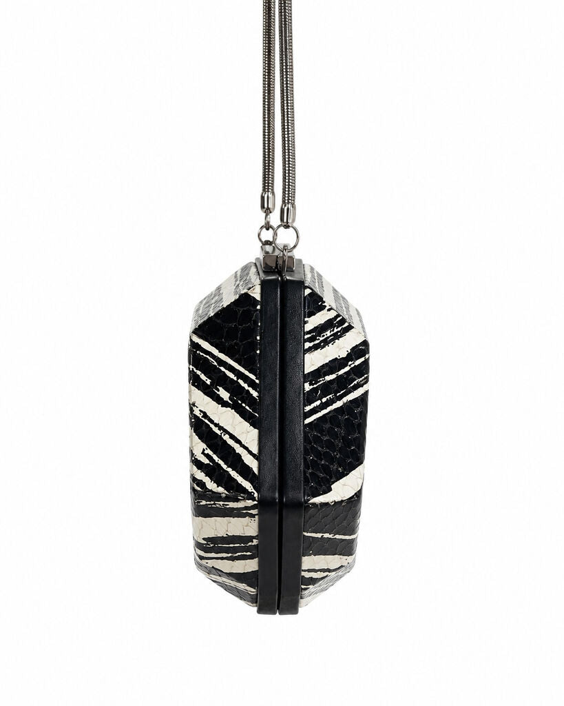 Pochette T.U. BLK/WTE