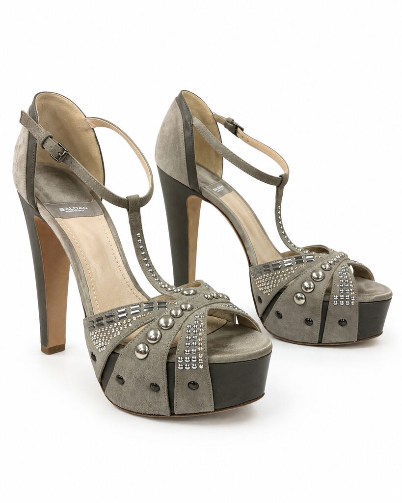Shoes Suede Taupe