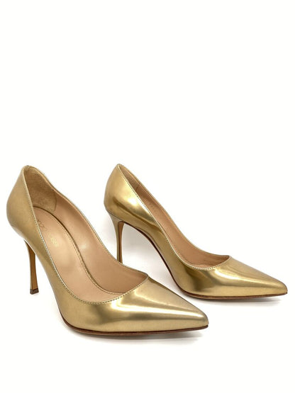Gold Metallic Stiletto Pump with Sleek Finish