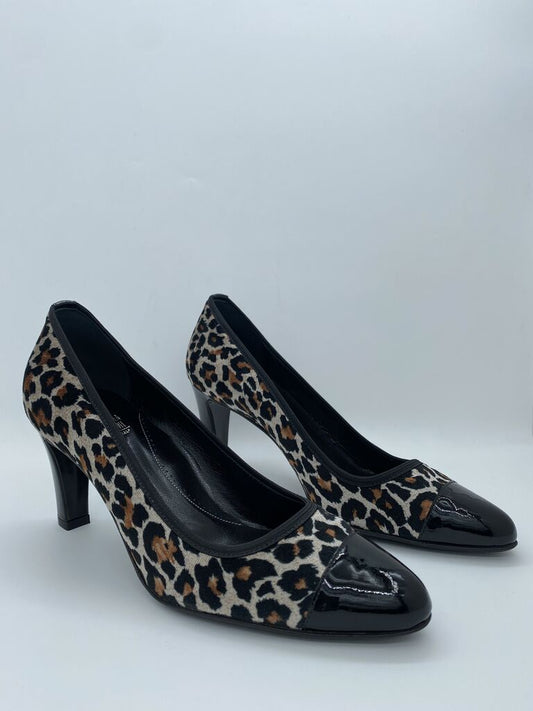 Leopard Print Patent Leather Heels with Glossy Toe