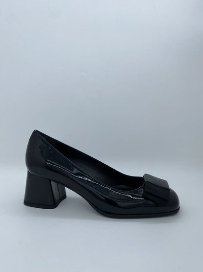 Black Patent Low Block Heel Shoes with Bow Accent