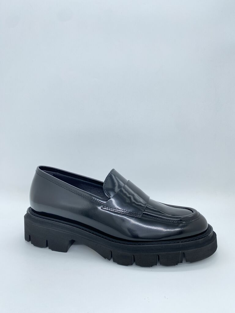 Black Glossy Loafer with Chunky Sole