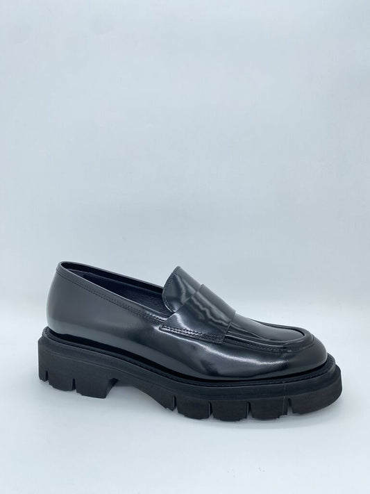 Black Glossy Loafer with Chunky Sole