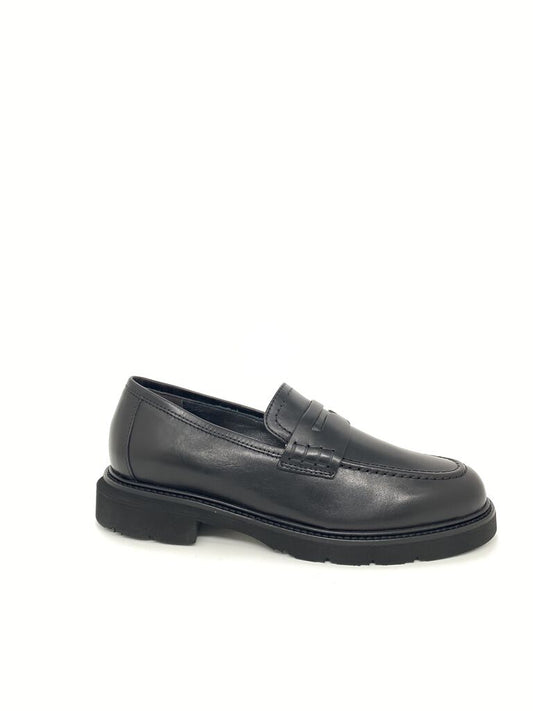 Black Leather Loafer with Chunky Sole