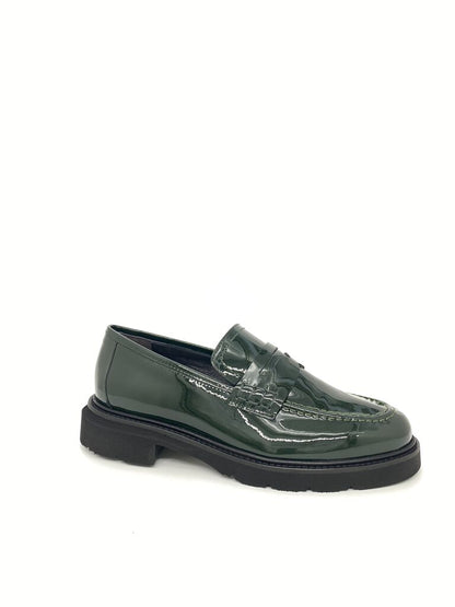Forest Glossy Loafer with Sturdy Sole