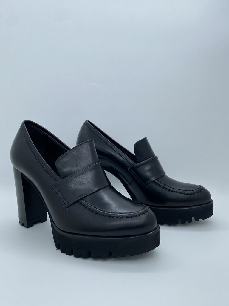 Black Leather Heeled Loafers with Lug Sole