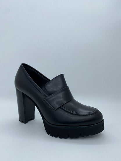 Black Leather Heeled Loafers with Lug Sole
