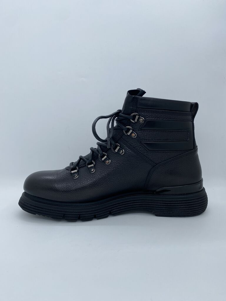 Black Textured Hiking Boot with Cushioned Sole