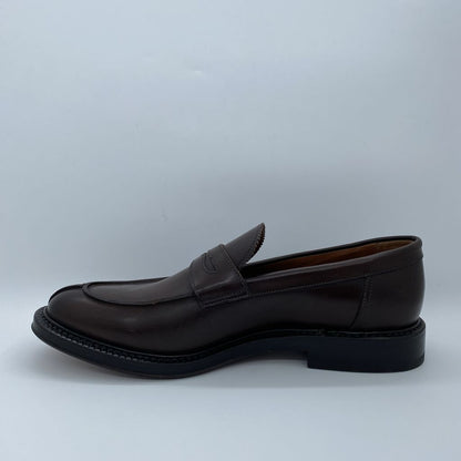 Brown Leather Loafer with Unique Seam