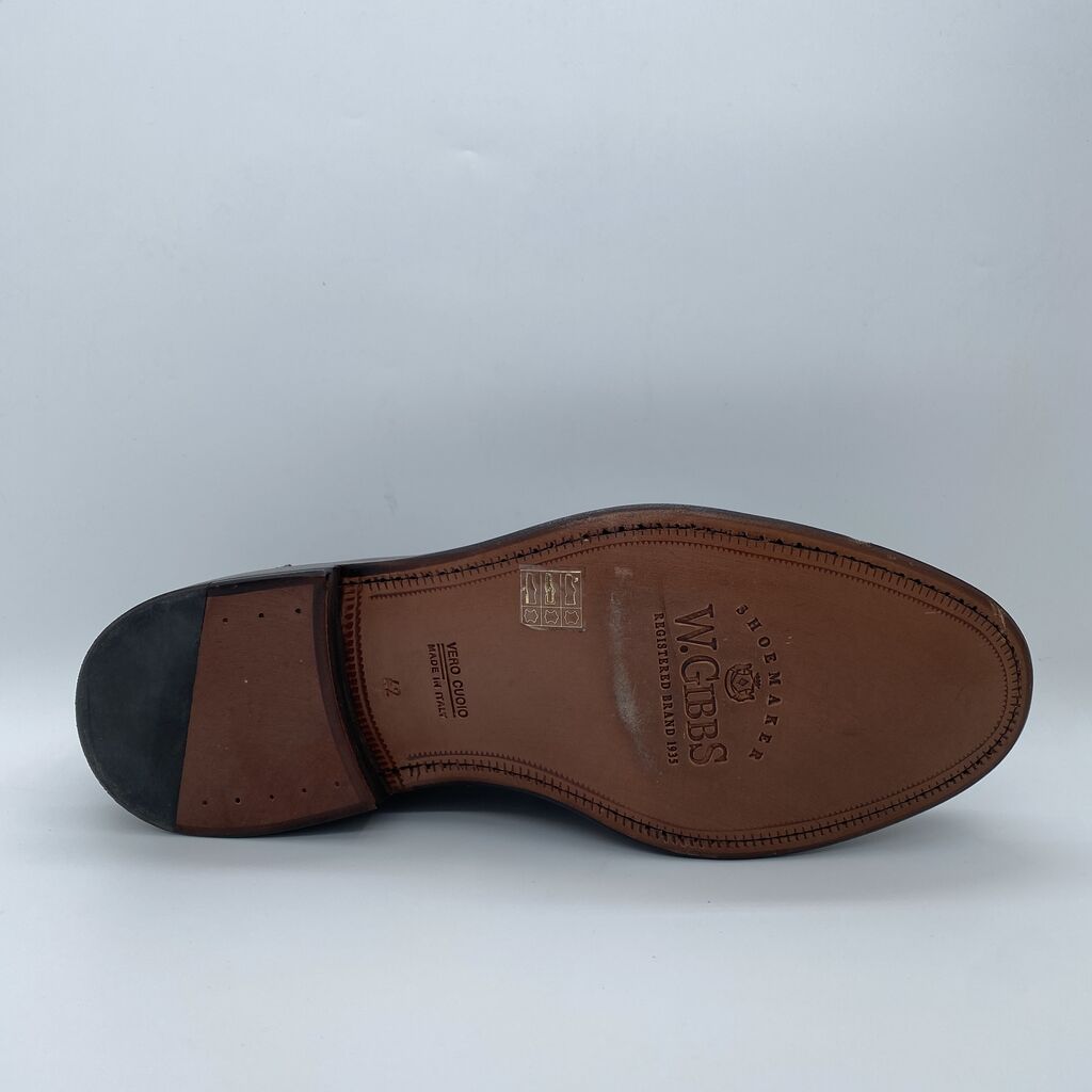 Brown Leather Loafer with Unique Seam