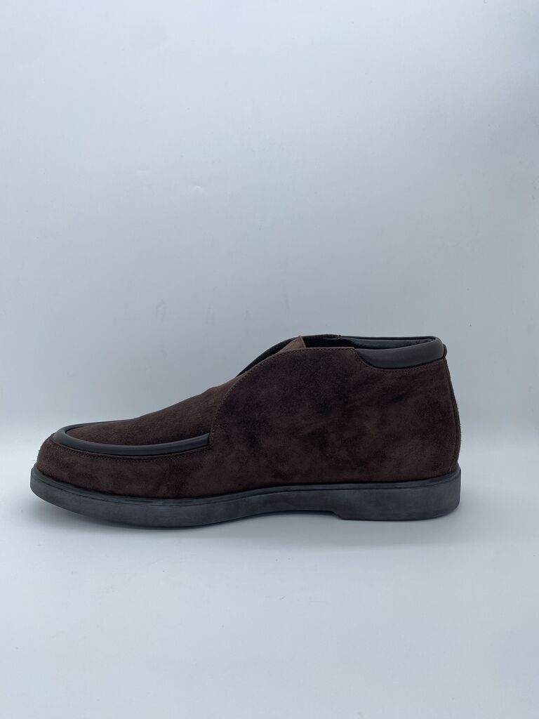 Brown Suede Ankle Shoe with Rubber Sole