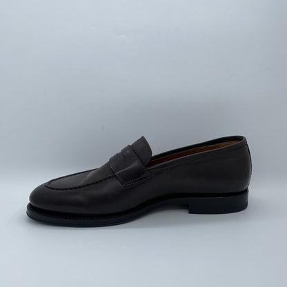 Classic Brown Leather Loafer with Sleek Design