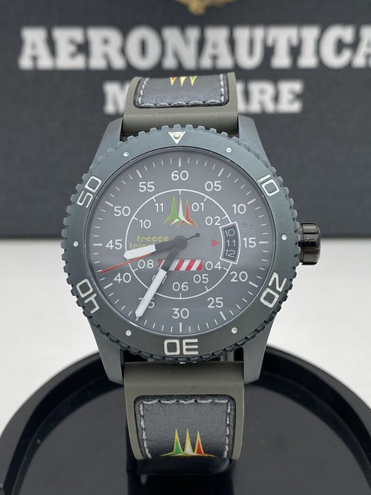 Gray Dial Pilot Watch with Bold Numerals