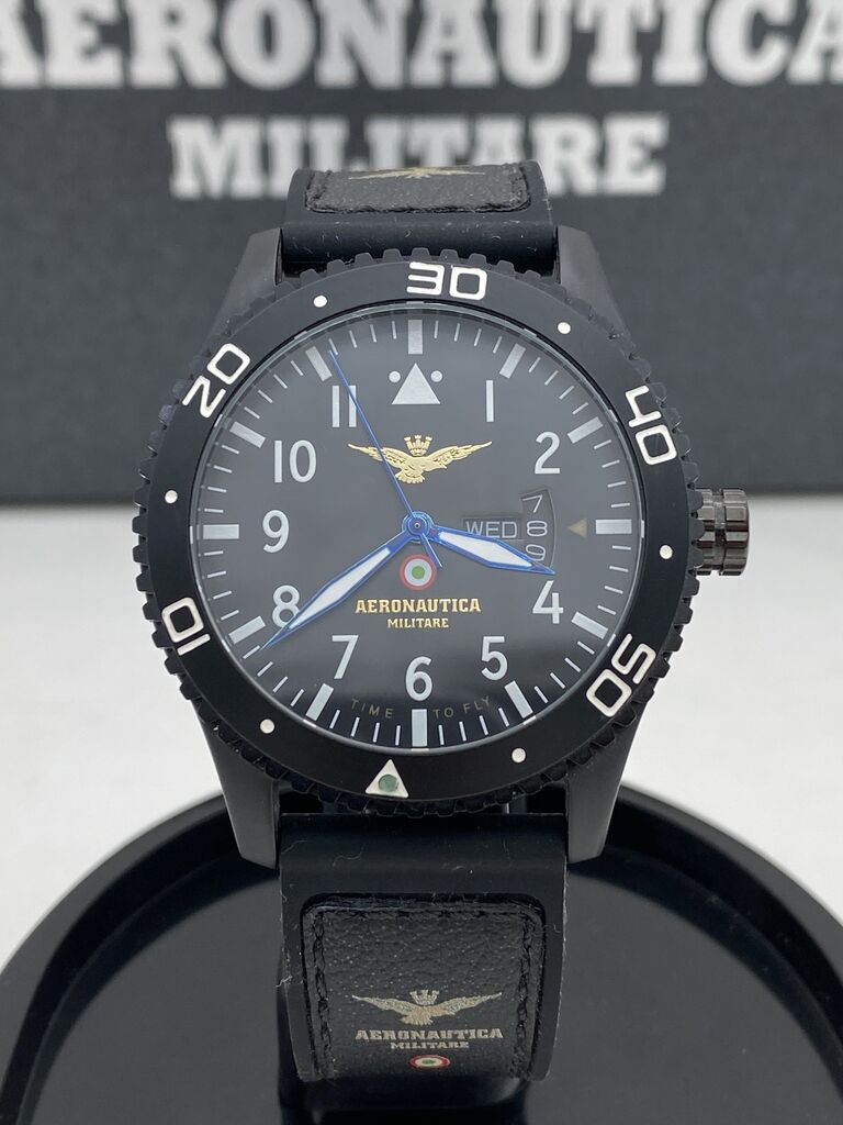 Montre Unique NERO