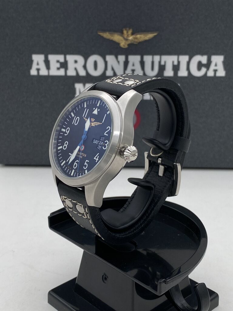 Montre Unique NERO
