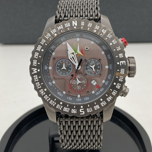 Metallic Mesh Chronograph Watch with Compass Bezel